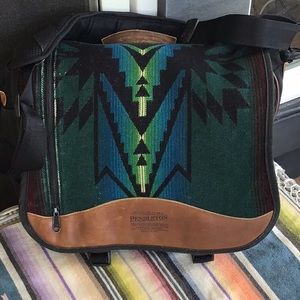 Pendleton Messenger Bag